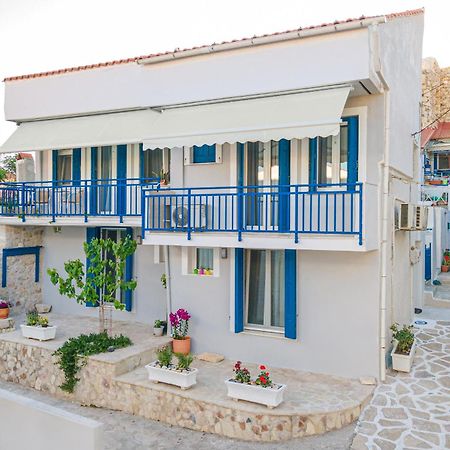 Pythagorio Blue Street Apartment With Balcony מראה חיצוני תמונה
