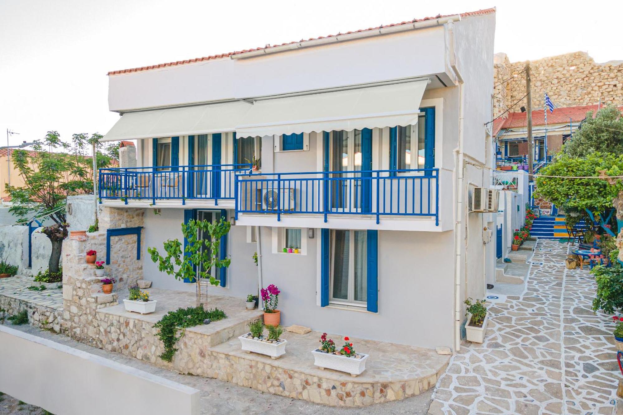 Pythagorio Blue Street Apartment With Balcony מראה חיצוני תמונה